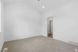 244 W Crescent Ln, Tooele, UT 84074 - Photo 9