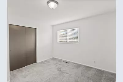 1051 E 300 N, Provo, UT 84606 - Photo 17