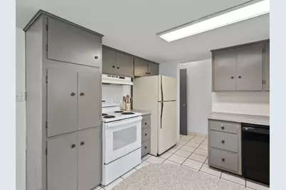 1051 E 300 N, Provo, UT 84606 - Photo 9