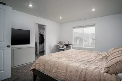 1938 N Blue Iris Ave, Tooele, UT 84074 - Photo 11