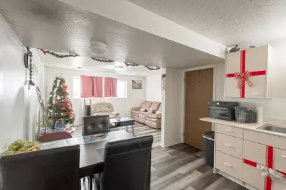 5254 W Grovewood Cir, West Valley, UT 84120 - Photo 33