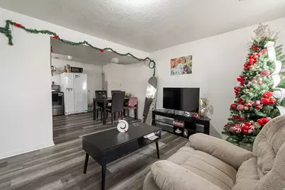 5254 W Grovewood Cir, West Valley, UT 84120 - Photo 27