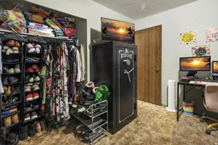 5254 W Grovewood Circle, West Valley, UT 84120 - Photo 17