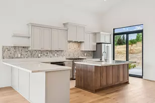 5985 E Big Horn Pkwy, Eden, UT 84310 - Photo 11