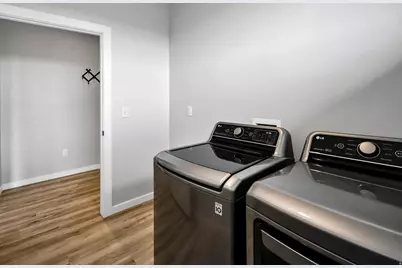 305 W 400 S, Ephraim, UT 84627 - Photo 19