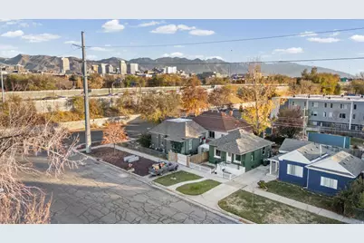 709 W 400 N, Salt Lake City, UT 84116 - Photo 27
