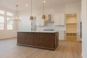 1085 S 3440 E, Spanish Fork, UT 84660 - Photo 23