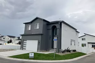 352 E Mistilake Ln, Draper, UT 84020 - Photo 1