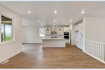 1033 E 250 S #18, Salem, UT 84653 - Photo 15