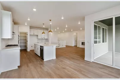 1033 E 250 S #18, Salem, UT 84653 - Photo 17