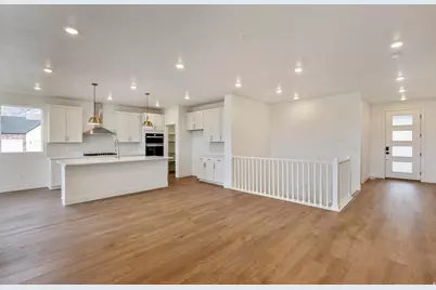 1033 E 250 S #18, Salem, UT 84653 - Photo 1