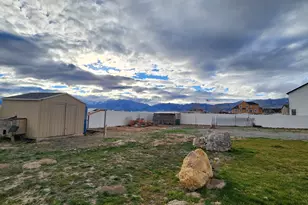 243 W Cowdery Dr, Grantsville, UT 84029 - Photo 47