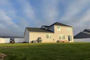 1158 S 650 E, Hyrum, UT 84319 - Photo 17