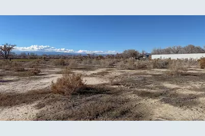 418 S 100 E, Wellington, UT 84542 - Photo 21