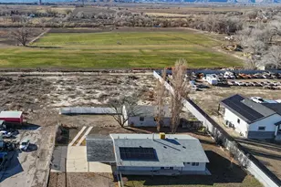 418 S 100 E, Wellington, UT 84542 - Photo 25