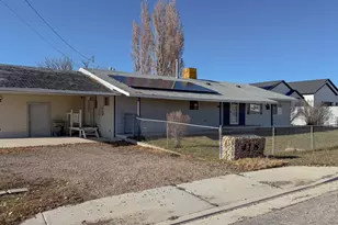 418 S 100 E, Wellington, UT 84542 - Photo 1