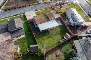 975 N Garnet St, Layton, UT 84041 - Photo 33