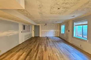 9095 S 1150 W, West Jordan, UT 84088 - Photo 11