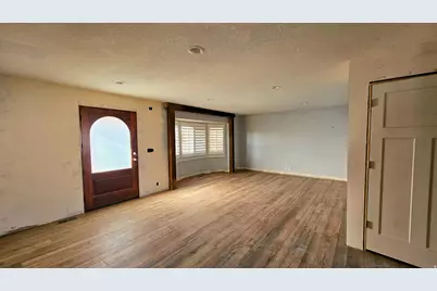 9095 S 1150 W, West Jordan, UT 84088 - Photo 3