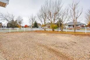 397 Triple Crown Way, Grantsville, UT 84029 - Photo 37