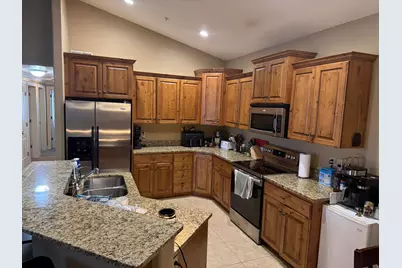 1018 N 985 W #516, Orem, UT 84057 - Photo 5