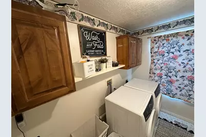 422 W Meadowbrook Dr, Ogden, UT 84404 - Photo 13