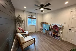 422 W Meadowbrook Dr, Ogden, UT 84404 - Photo 17