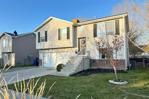 422 W Meadowbrook Dr, Ogden, UT 84404 - Photo 1