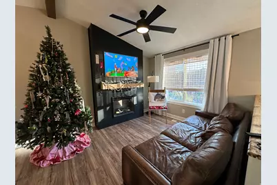 422 W Meadowbrook Dr, Ogden, UT 84404 - Photo 3