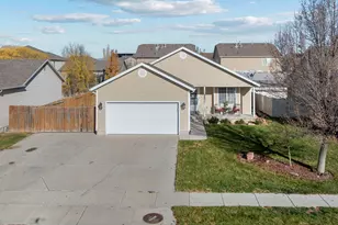 1803 E Revere Way N, Eagle Mountain, UT 84005 - Photo 1