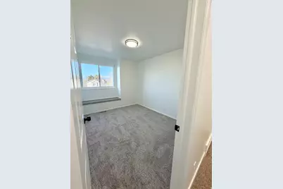 1467 W 1750 N, Clinton, UT 84015 - Photo 17