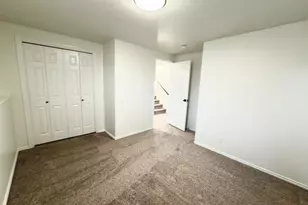 1467 W 1750 N, Clinton, UT 84015 - Photo 13