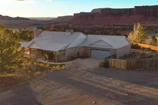 397 N Wendy Dr, Torrey, UT 84775 - Photo 25