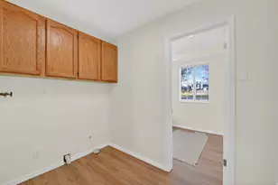 8983 S 3860 W, West Jordan, UT 84088 - Photo 23