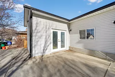 8983 S 3860 W, West Jordan, UT 84088 - Photo 45