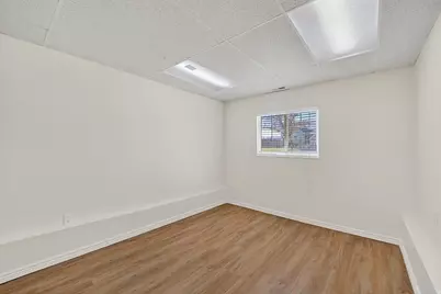 8983 S 3860 W, West Jordan, UT 84088 - Photo 43