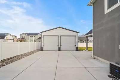 2442 W 2850 N, Farr West, UT 84404 - Photo 47