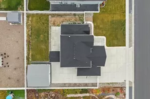 2442 W 2850 N, Farr West, UT 84404 - Photo 9