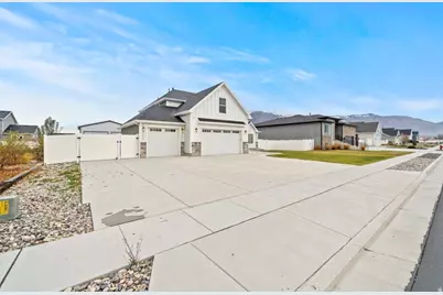 2442 W 2850 N, Farr West, UT 84404 - Photo 5