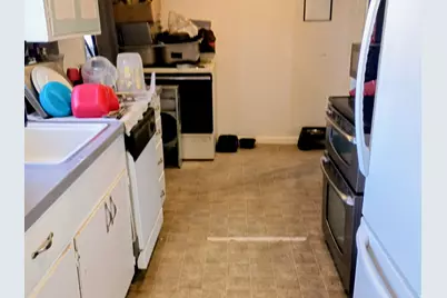 333 Denver Ave, East Carbon, UT 84520 - Photo 9