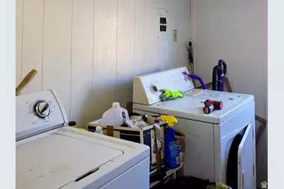 333 Denver Ave, East Carbon, UT 84520 - Photo 13