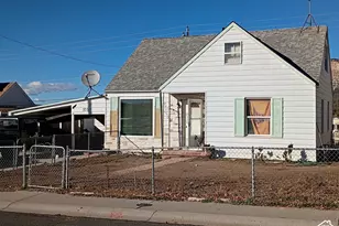 333 Denver Ave, East Carbon, UT 84520 - Photo 1