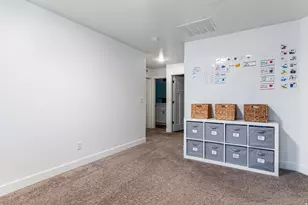 4819 E Breezy Patch Rd, Eagle Mountain, UT 84005 - Photo 15