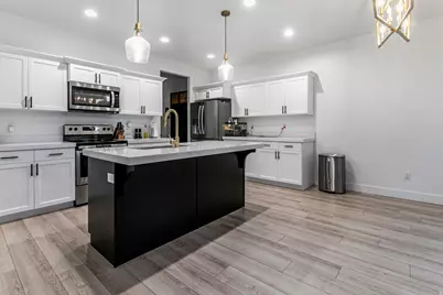 4819 E Breezy Patch Rd, Eagle Mountain, UT 84005 - Photo 9