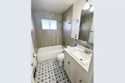 319 Carson Ave, East Carbon, UT 84520 - Photo 7