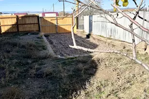 319 Carson Ave, East Carbon, UT 84520 - Photo 37