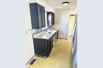 319 Carson Ave, East Carbon, UT 84520 - Photo 3