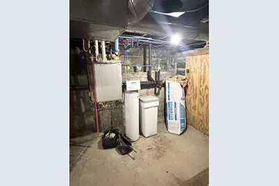 319 Carson Ave, East Carbon, UT 84520 - Photo 29