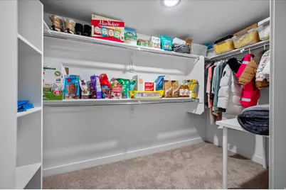 645 S Plum Creek Ln, Ogden, UT 84404 - Photo 23