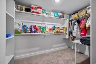 645 S Plum Creek Ln, Ogden, UT 84404 - Photo 23